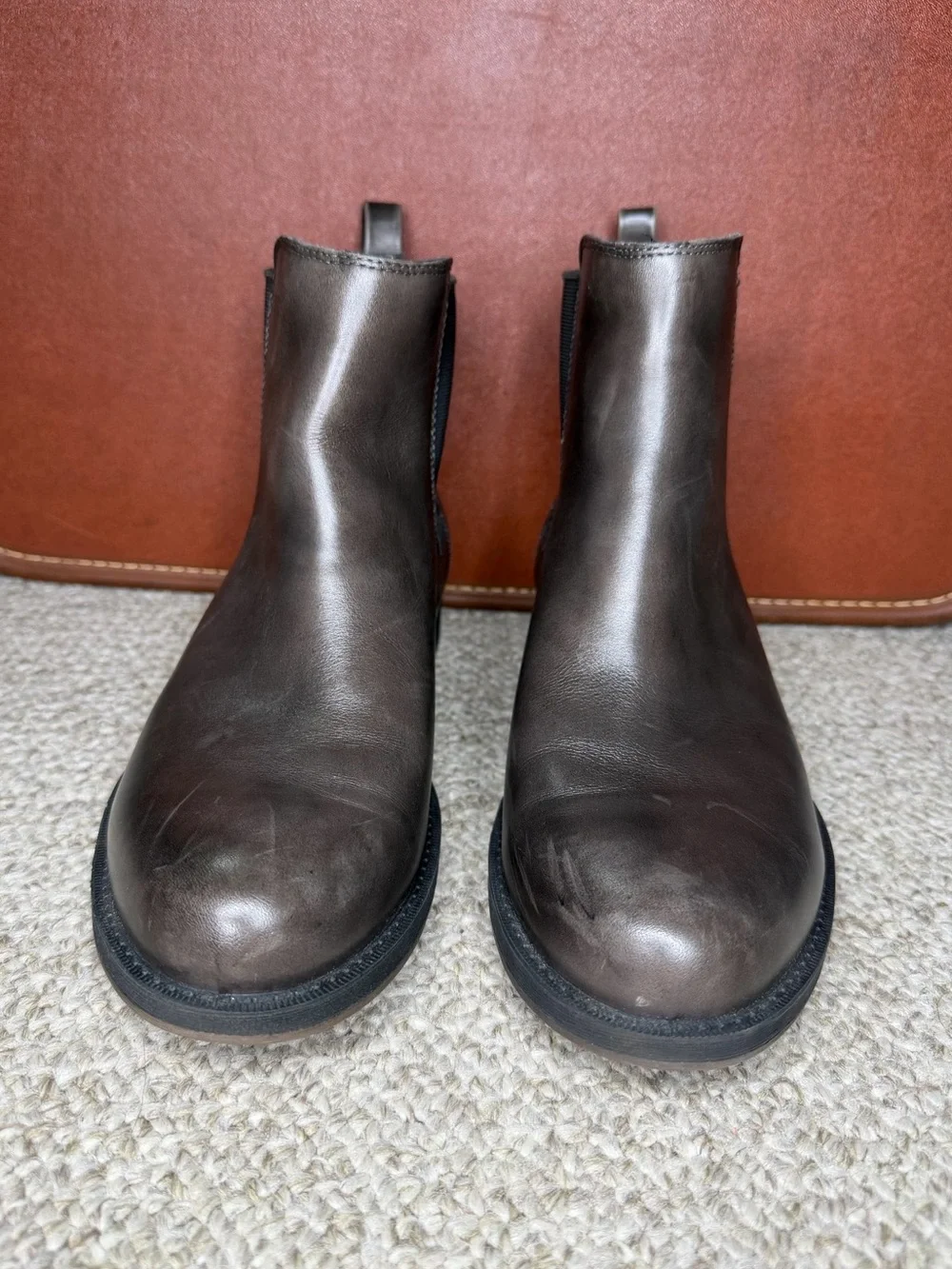 Ecco leather chelsea